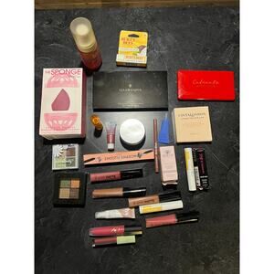 Huge lot of Makeup Lip Stain Eyeshadow 20+ pieces All New Reseller